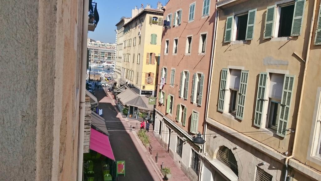 Апартаменти Les Mats Du Port Марсель Екстер'єр фото